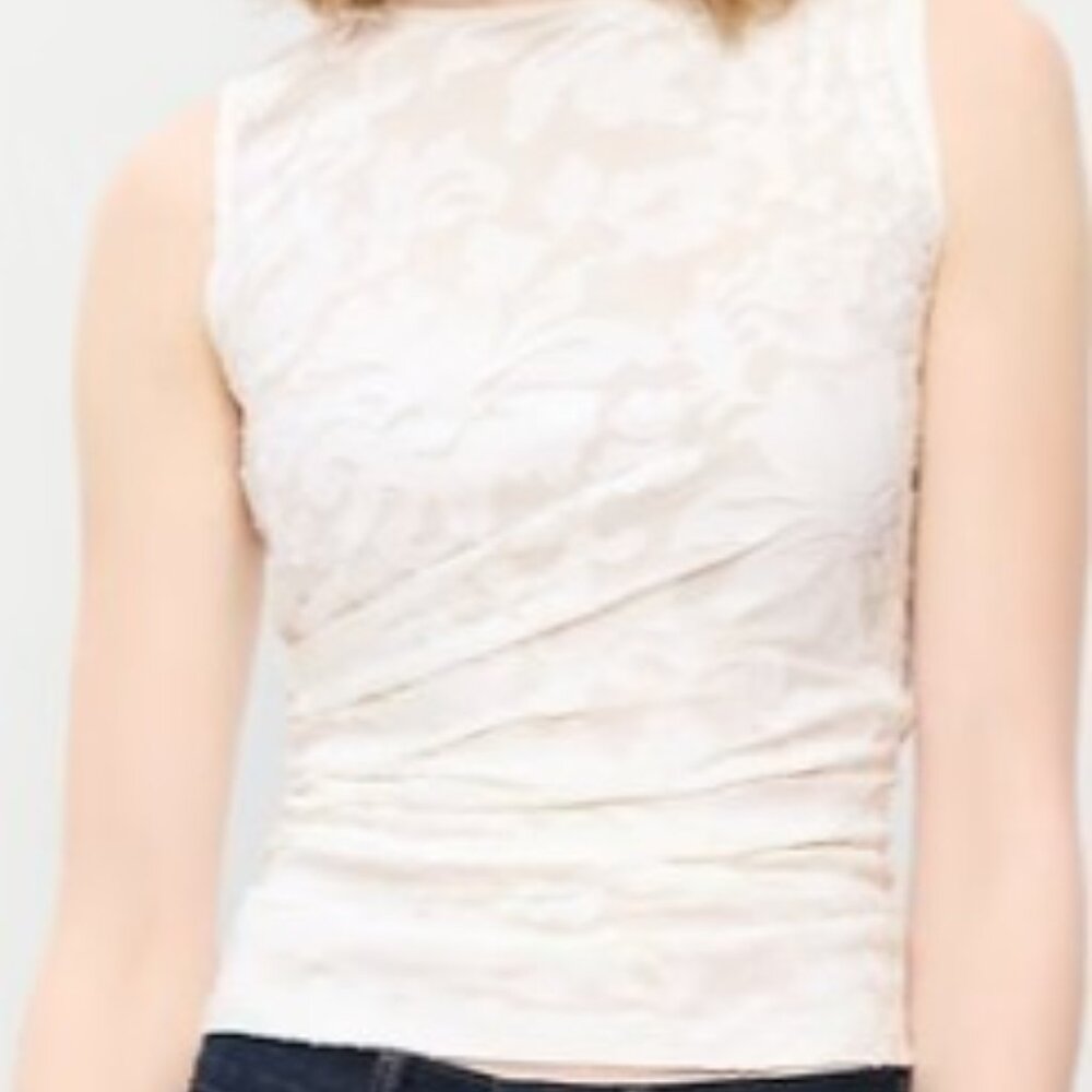 Old Navy - Picture 5 of 8